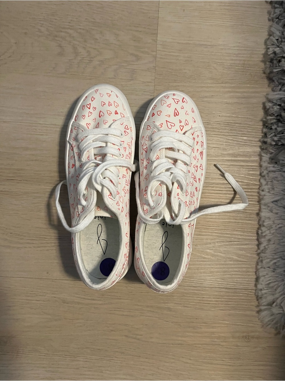 Jolie White Sneakers with Pink Heart Print